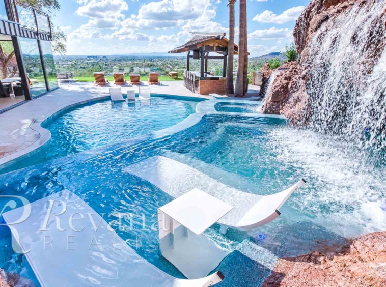 scottsdale vacation rental with pool and spa
